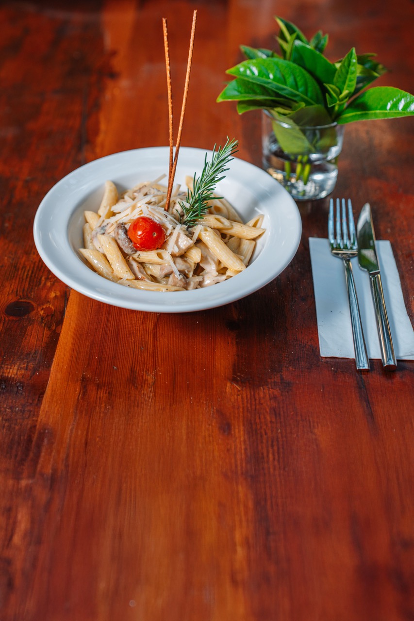 TAVUKLU PENNE ALFREDO 